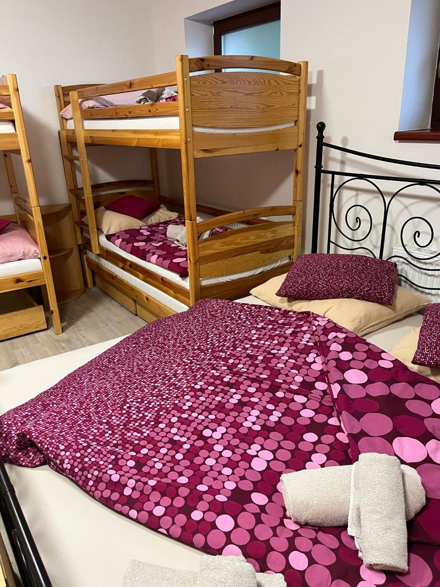Hotel Zlechov Plumlov Quarto foto