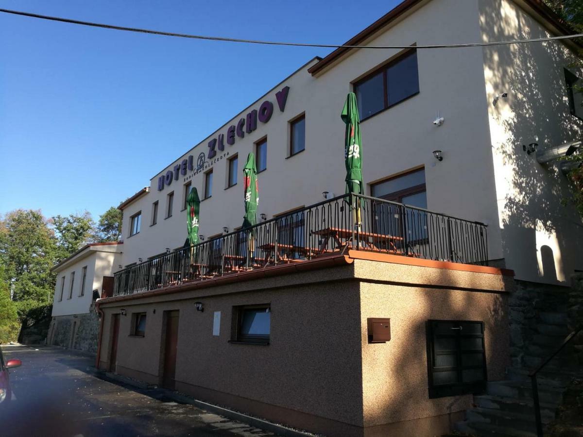 Hotel Zlechov Plumlov Exterior foto